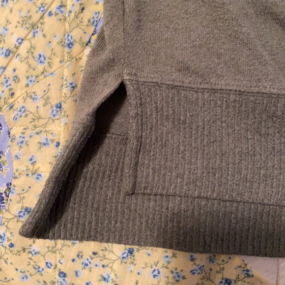 Lightweight Sweater - Picture 3 of 5